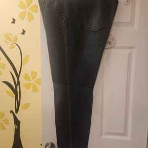 Stylish Denim Jeans with Studded Detail